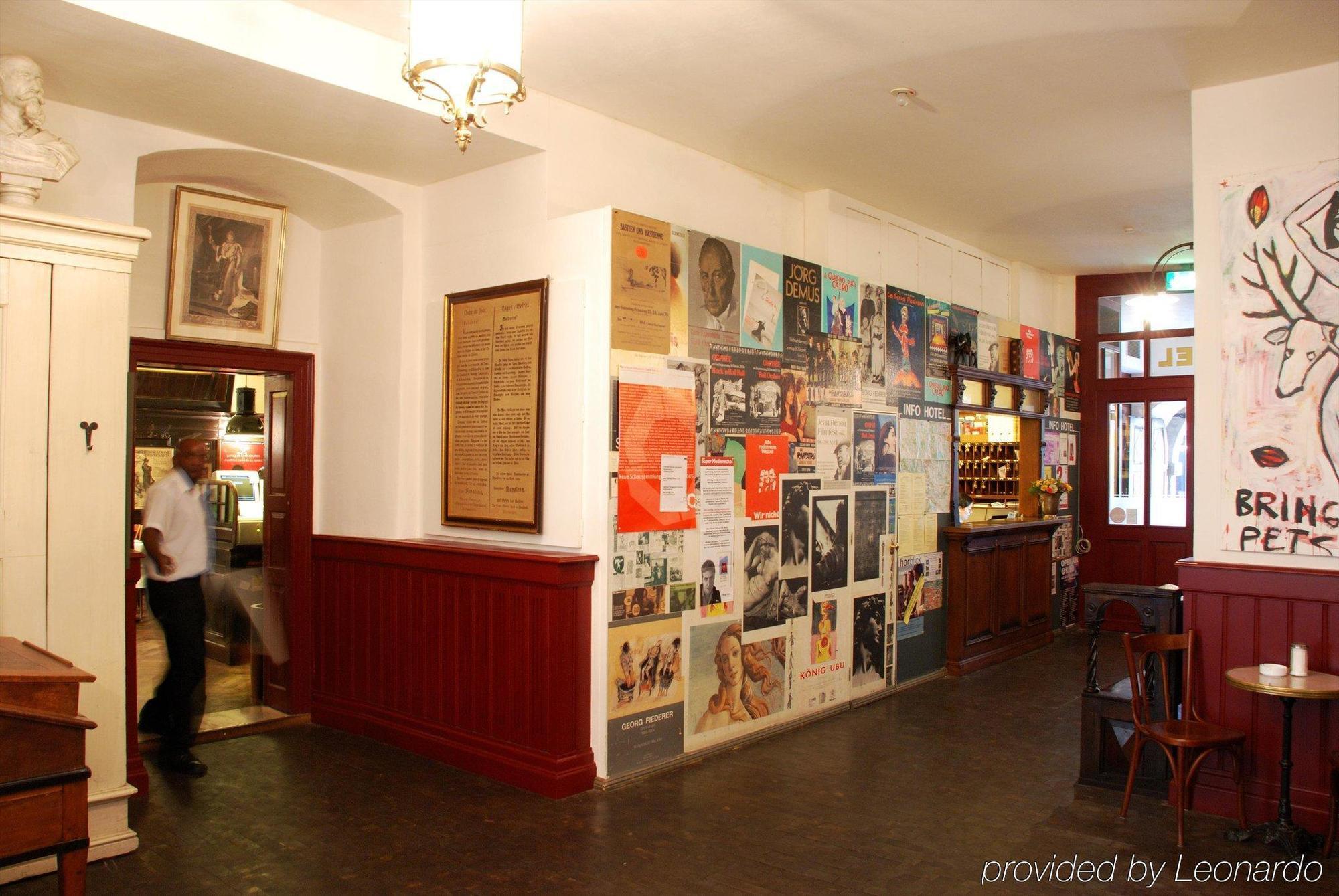 רגנסבורג Hotel Orphee - Grosses Haus מראה פנימי תמונה