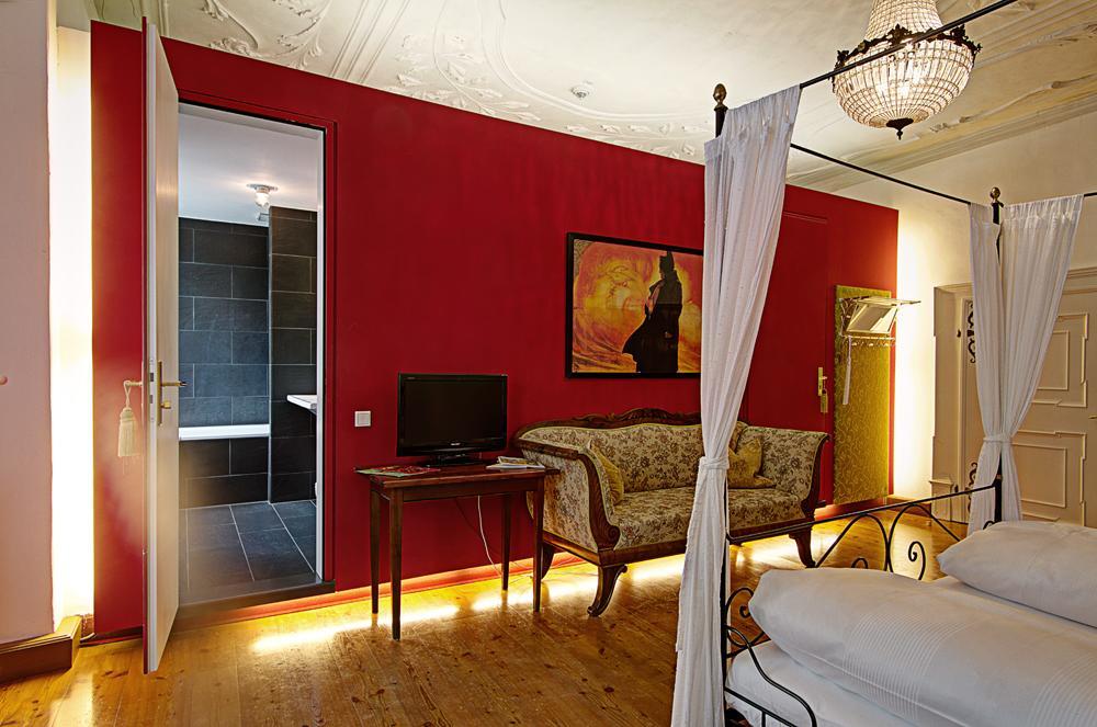 רגנסבורג Hotel Orphee - Grosses Haus מראה חיצוני תמונה