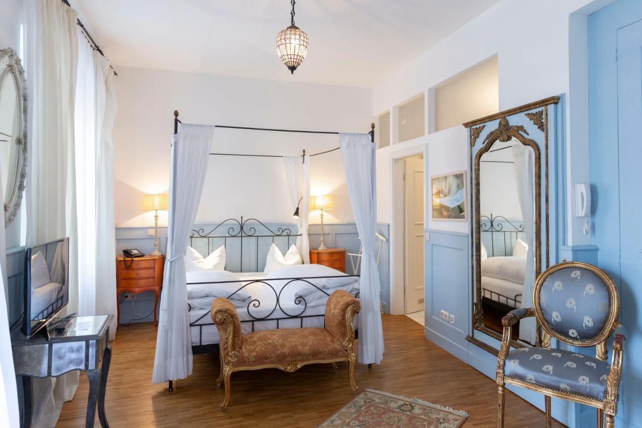 רגנסבורג Hotel Orphee - Grosses Haus מראה חיצוני תמונה