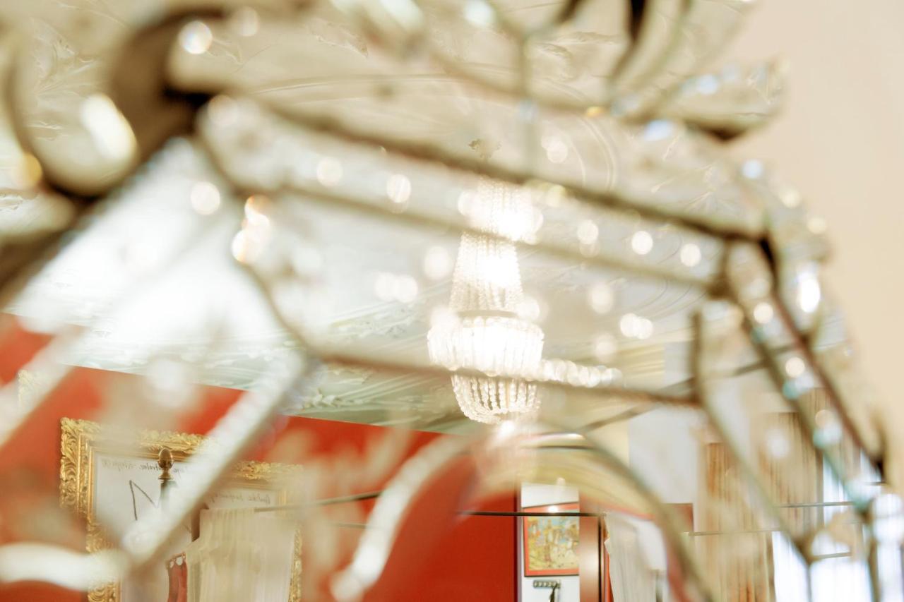רגנסבורג Hotel Orphee - Grosses Haus מראה חיצוני תמונה