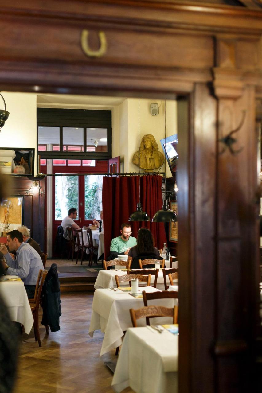 רגנסבורג Hotel Orphee - Grosses Haus מראה חיצוני תמונה