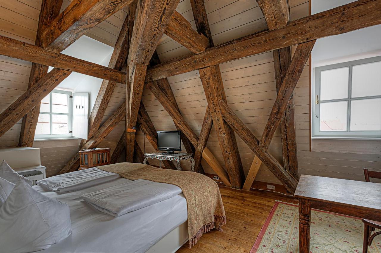 רגנסבורג Hotel Orphee - Grosses Haus מראה חיצוני תמונה